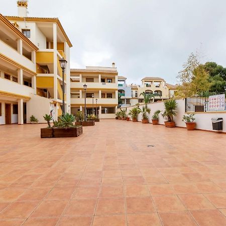Atico Con Terraza-Solarium Y Piscina 4-6 Personas Wifi A/C Διαμέρισμα Roda Εξωτερικό φωτογραφία